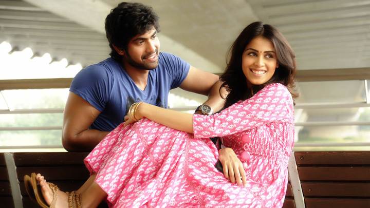 Genelia D’Souza And Rana Daggubati Sitting Pose In Naa Ishtam Movie